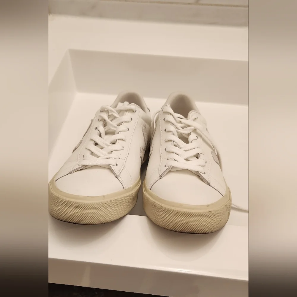 Veja Campo Sneaker Extra White/Natural Suede - Picture 7 of 8